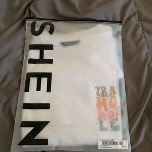 SHEIN TRAVEL MORE OVERSIZED TEE